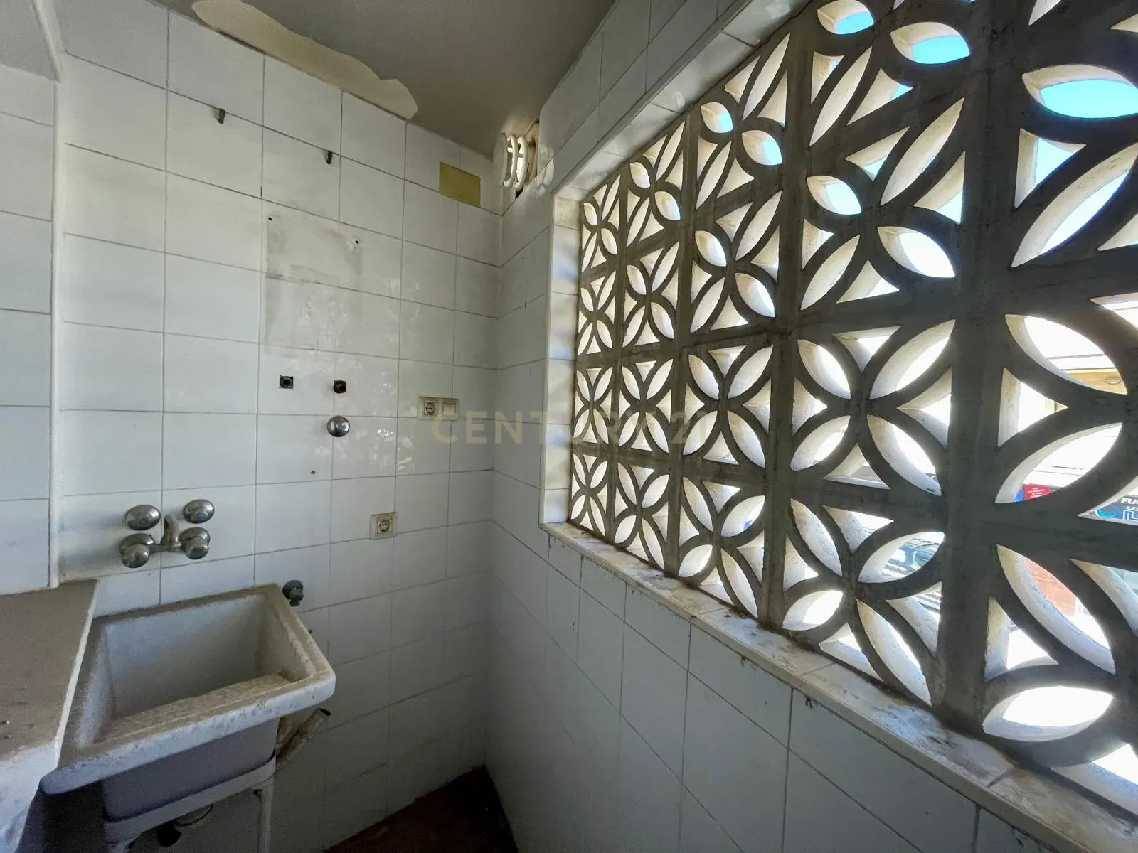 Duplex Moderno com Terraço e Varanda em Alacant/Alicante - Image 4